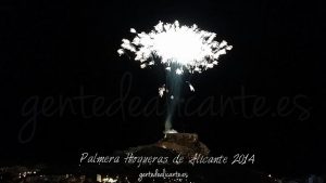 palmera-hogueras-alicante-2014-gentedealicante.es